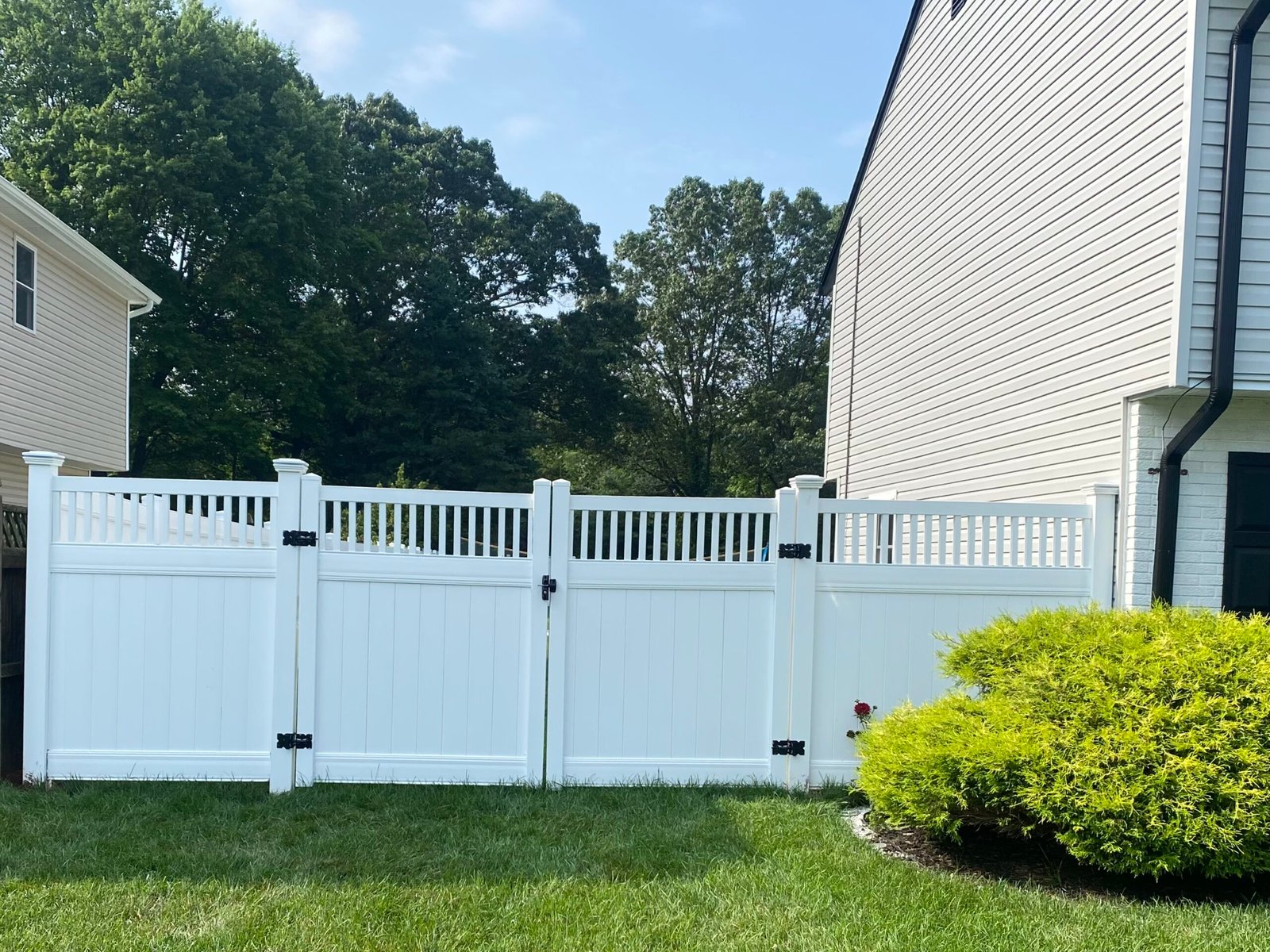 vinyl fence double gate